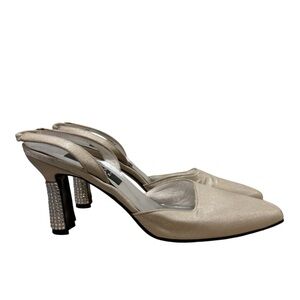 Vintage Stuart Weitzman Champagne Square Toe Slingback Heel 8.5